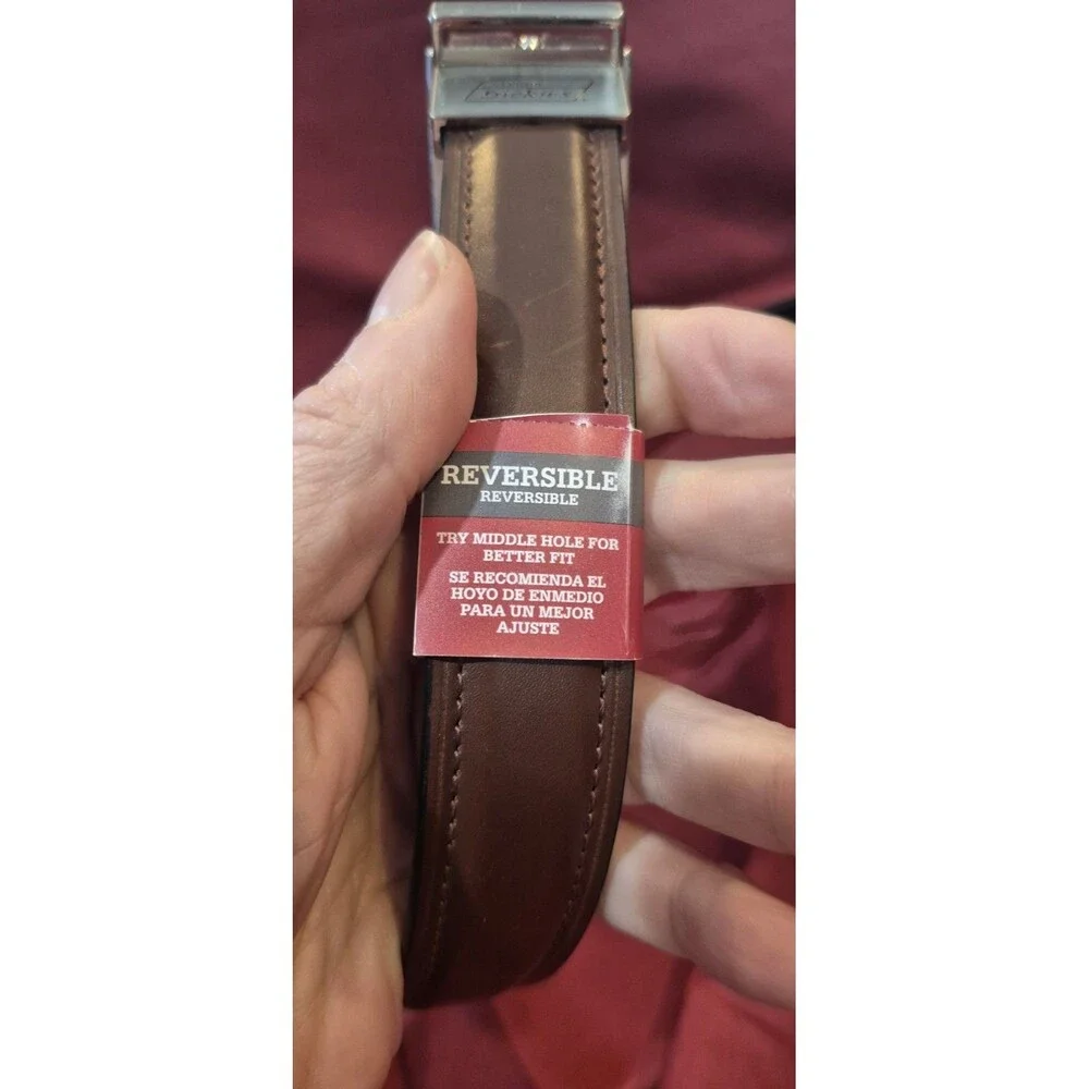 NWT Dickies Youth Belt Size Small 22-24 Reversible Black To Brown Boys Giftable